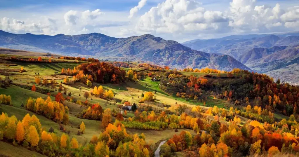 Peisaj montan de toamna