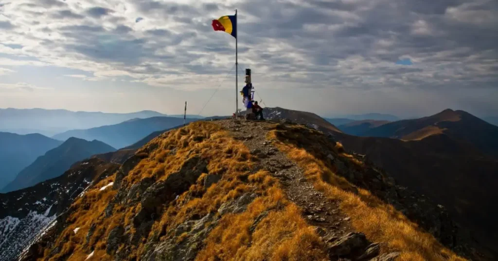 Cel mai inalt varf montan din Romania Varful Moldoveanu