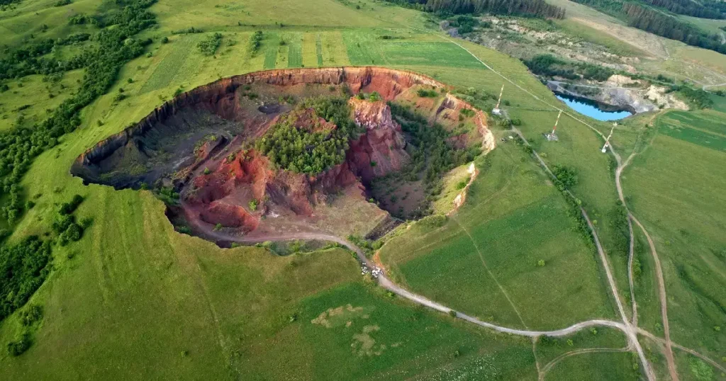 Ochiul de Smarald al orașului Racoș